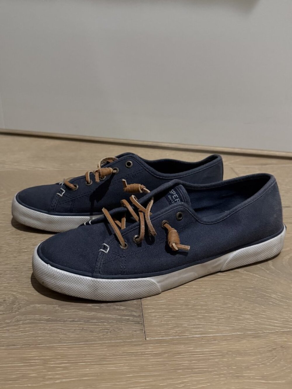 Sperry Navy Canvas Lace-Up Boat Sneakers Women's 8